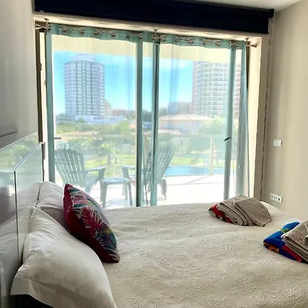 New Stunning Ocean Aprt In 